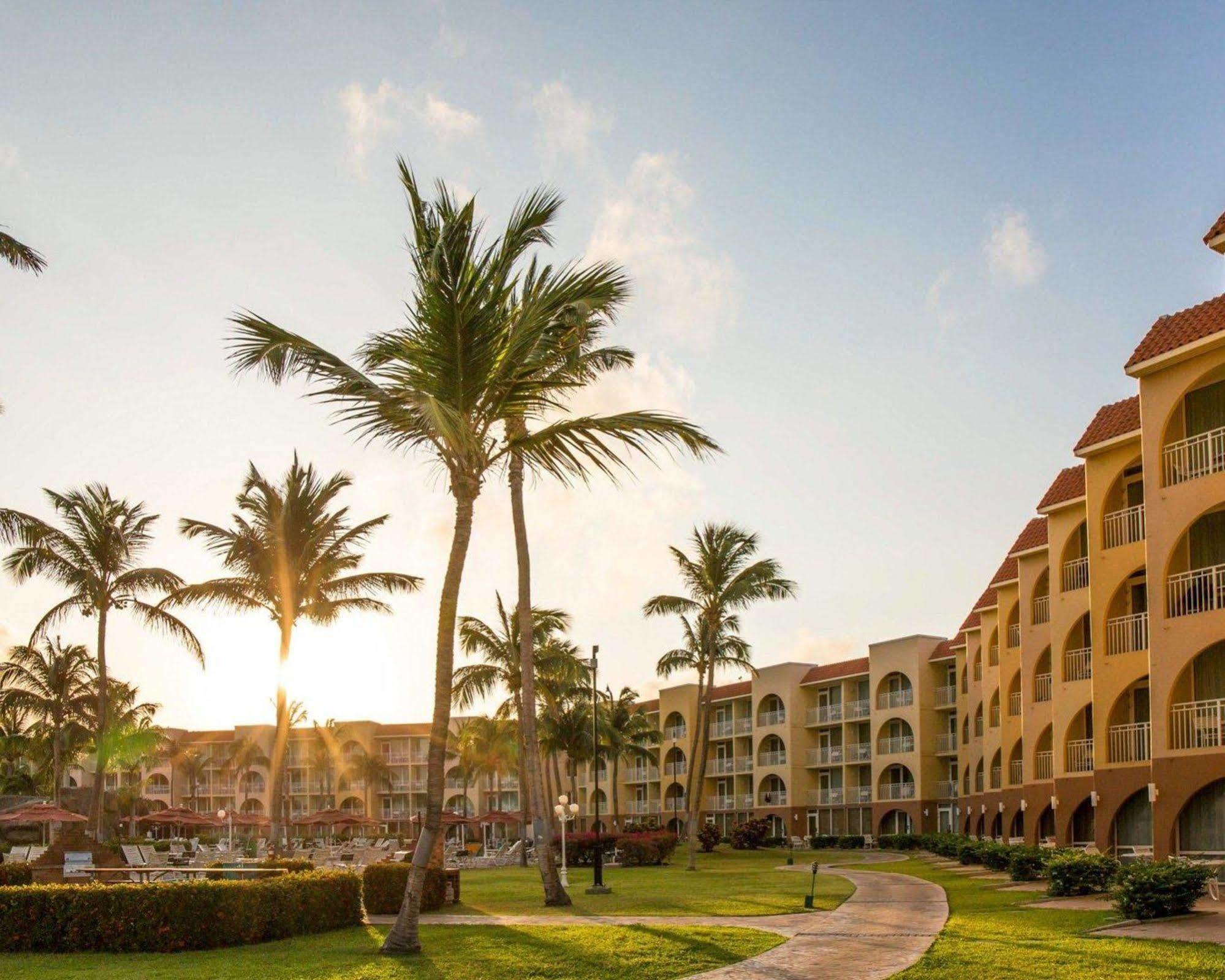 Bluegreen Vacations La Cabana Resort, An Ascend Collection Palm Beach Exterior foto